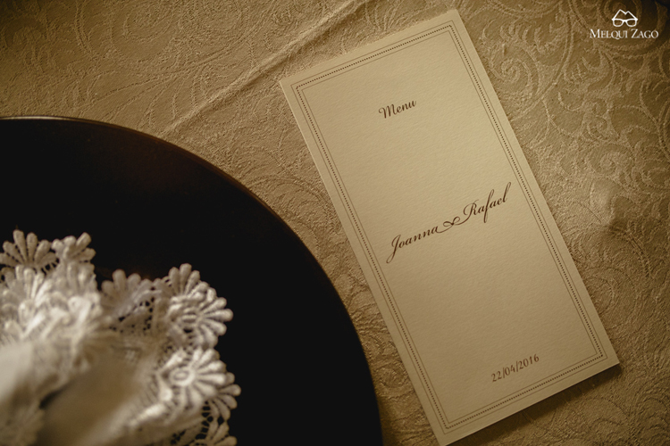 Wedding dinner menu | http://mysweetengagement.com/casamento-em-blumenau-joanna-e-rafael