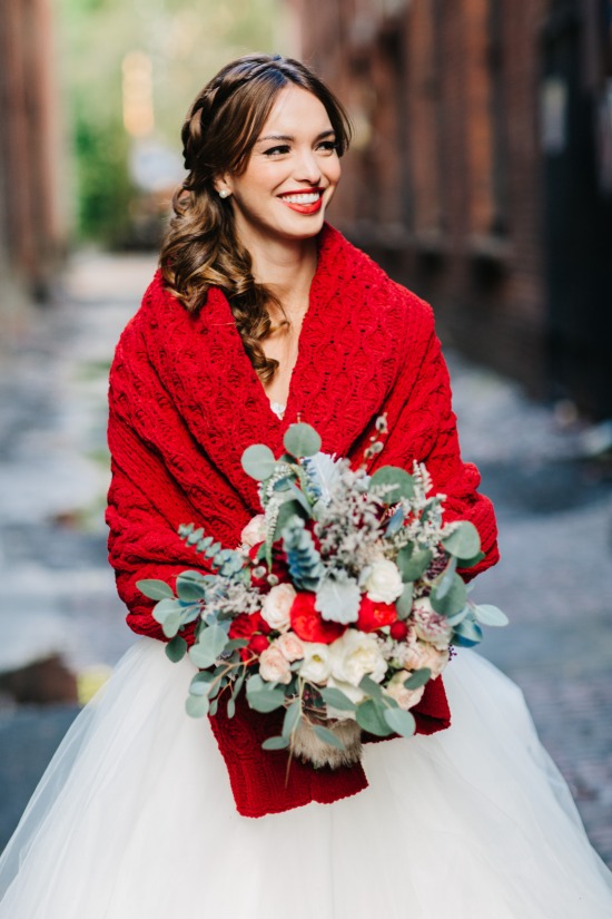 Lady in red. // 10 Gorgeous Cover Up Ideas to Keep the Bride Warm and Stylish this Winter. // http://mysweetengagement.com