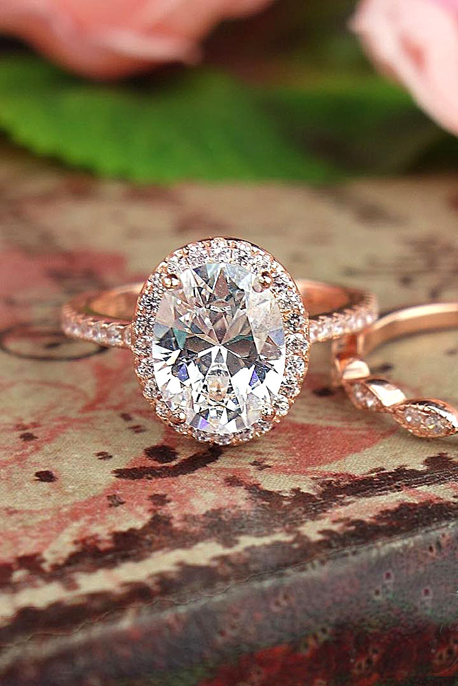 Gorgeous Oval Shaped Rose Gold Engagement Ring with Halo // mysweetengagement.com