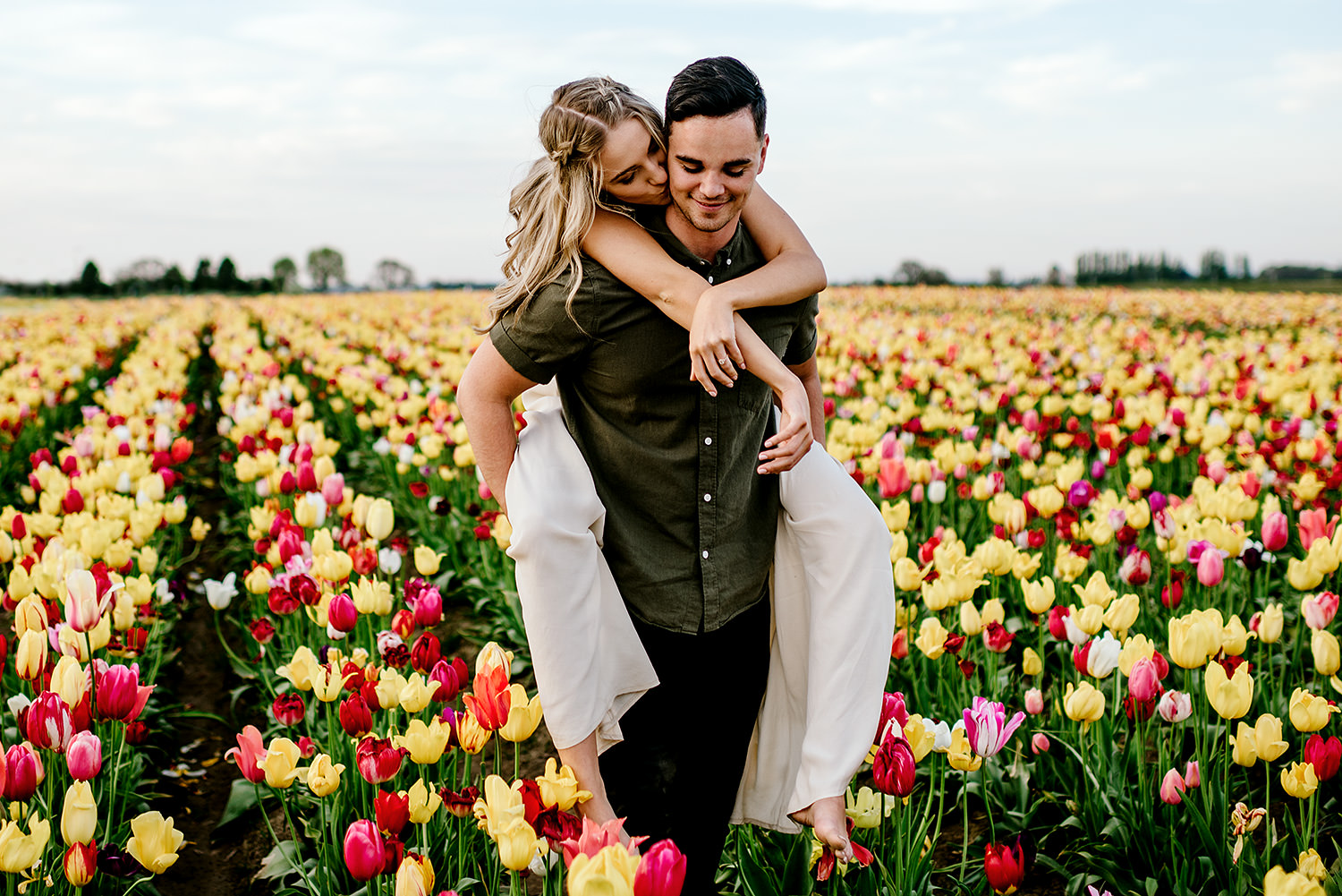 Tulip field engagement photo inspiration. // mysweetengagement.com