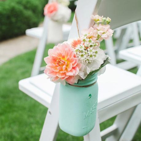 Amazing Wedding Color Ideas Gallery: MINT GREEN Wedding // https://mysweetengagement.com/colors/mint-green-wedding // #WeddingColors #WeddingColorPalette #WeddingColorSchemes #GreenWedding #MintGreenWedding