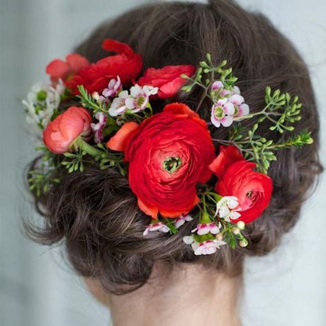 Amazing Wedding Color Ideas Gallery: RED Wedding // https://mysweetengagement.com/colors/red-wedding // #WeddingColors #WeddingColorPalette #WeddingColorSchemes #RedWedding