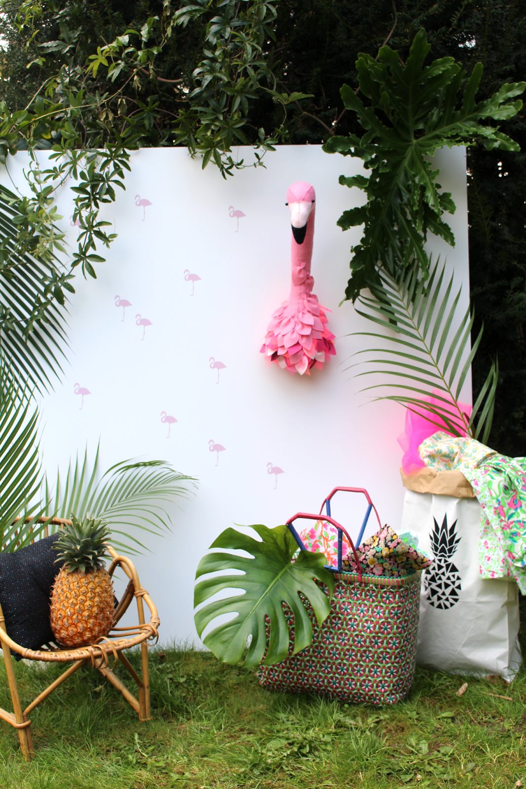 Tropical Bridal Shower Ideas: tropical jungle photo backdrop // mysweetengagement.com