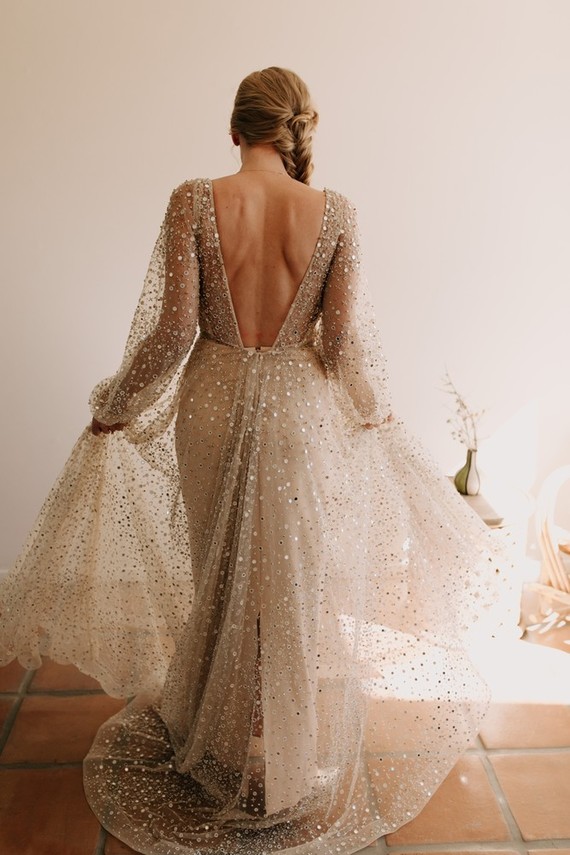 White And Gold Wedding Dresses For Nigerian Bride African Appliqued Sheer  Long Sleeves Wedding Gown Chapel Train - AliExpress