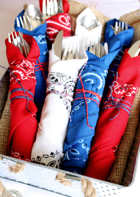 Red, White and Blue: Awesome and elegant Americana decorations for a 4th of July theme bridal shower. // Wrap utensils on patriotic color bandanas for an easy patriotic touch. // mysweetengagement.com